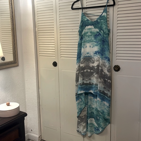 Dress size M Green/gray print high low  blue print summer beach sleevless - Picture 1 of 6